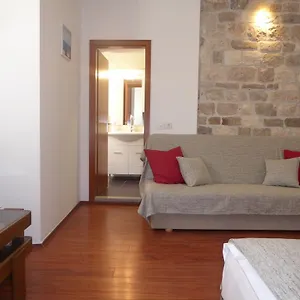 Appartement Studio Mila